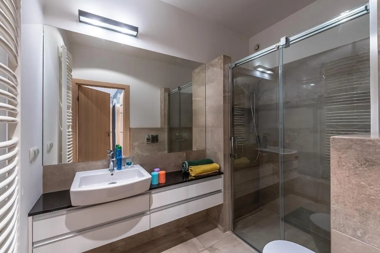 Otium Old Town Na Groblach Square Krakau Apartment